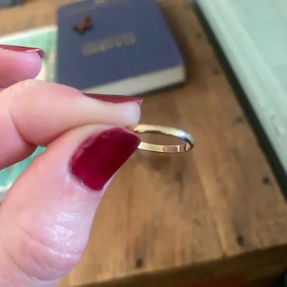 10k vintage Gold wedding band - Picture 2 of 2